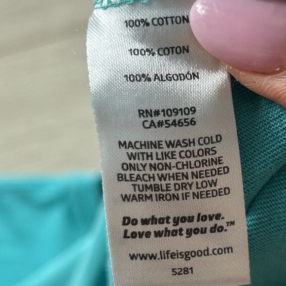 Life Is Good Fort Lauderdale Florida Classic Fit T-Shirt - Picture 8 of 10